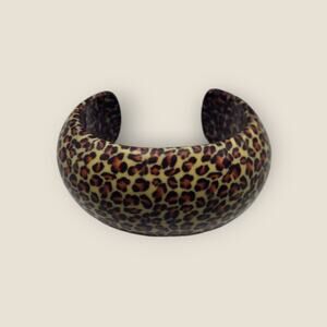 Cheetah Print Animal Bangle Bracelet – Y2K Vintage Glam